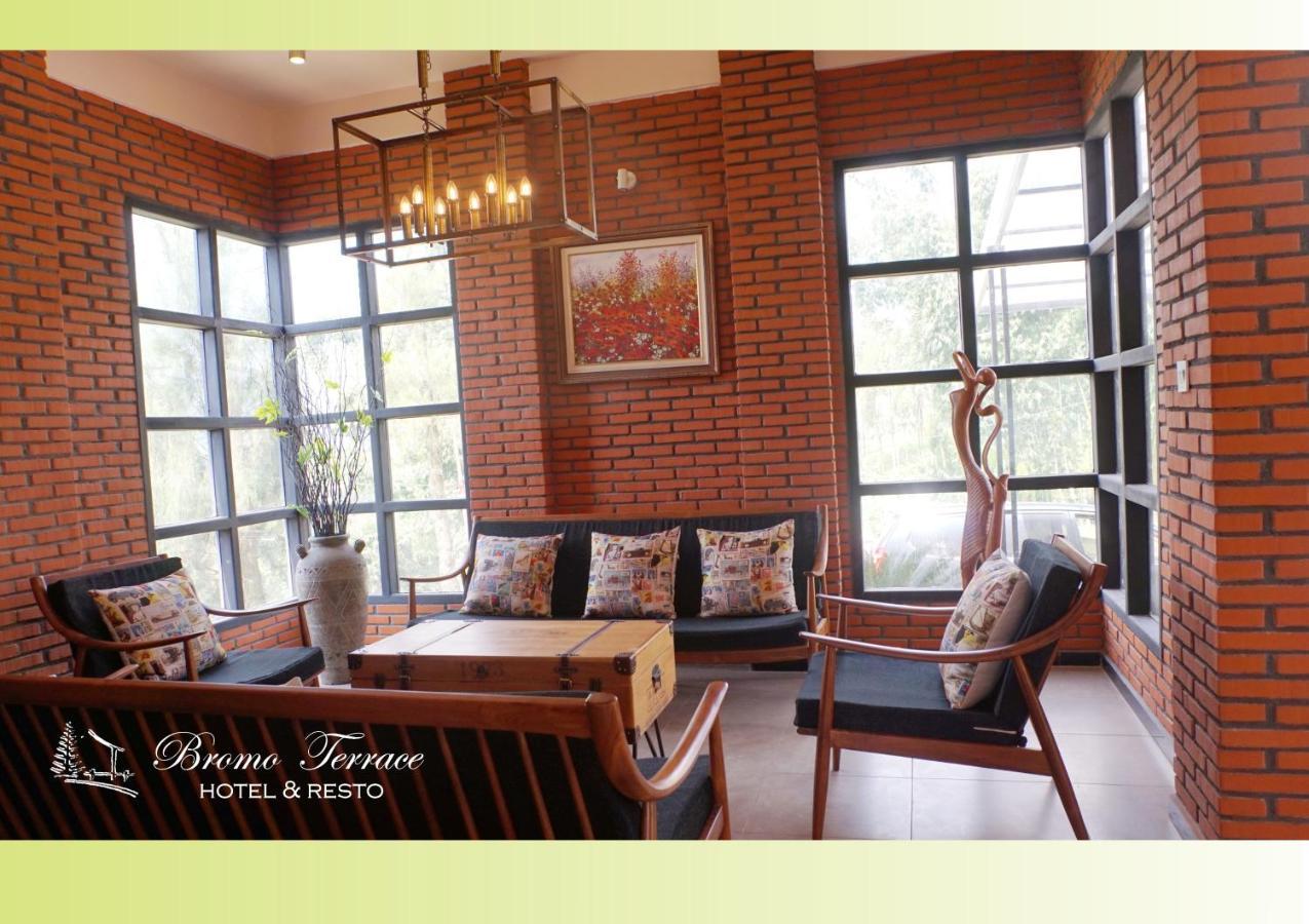 Bromo Terrace Hotel Exterior foto