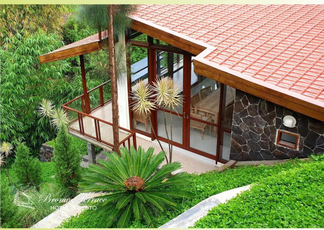 Bromo Terrace Hotel Exterior foto